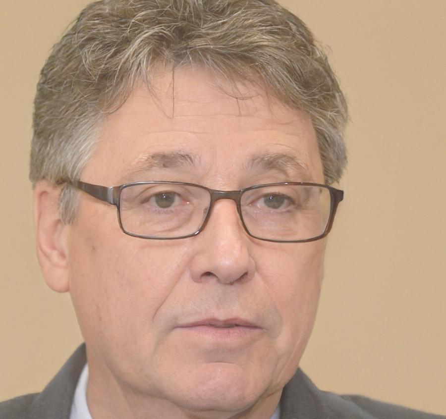 Портрет ведущего специалиста